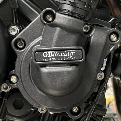 F 900 R Secondary Water Pump Cover 2020